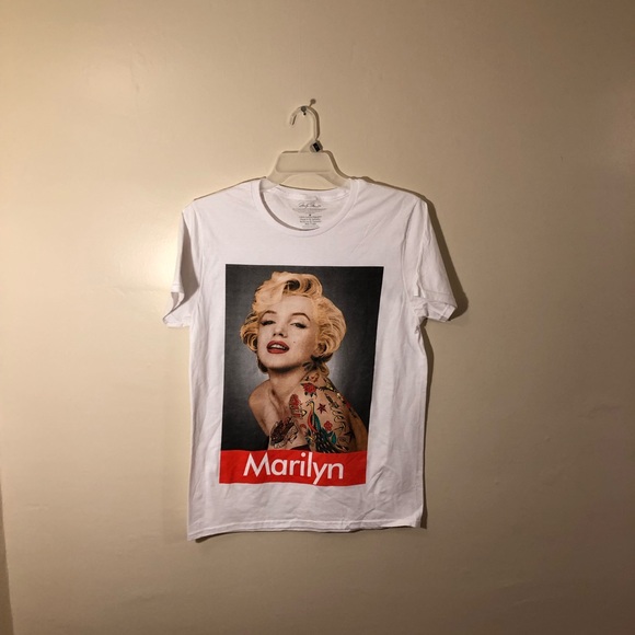 ICONIC Marilyn Monroe Teeshirt - Picture 2 of 2